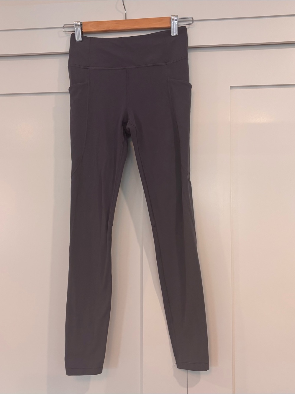 Athleta Girl Leggings size XL/14 high rise Stash Your Treasurers Tight
